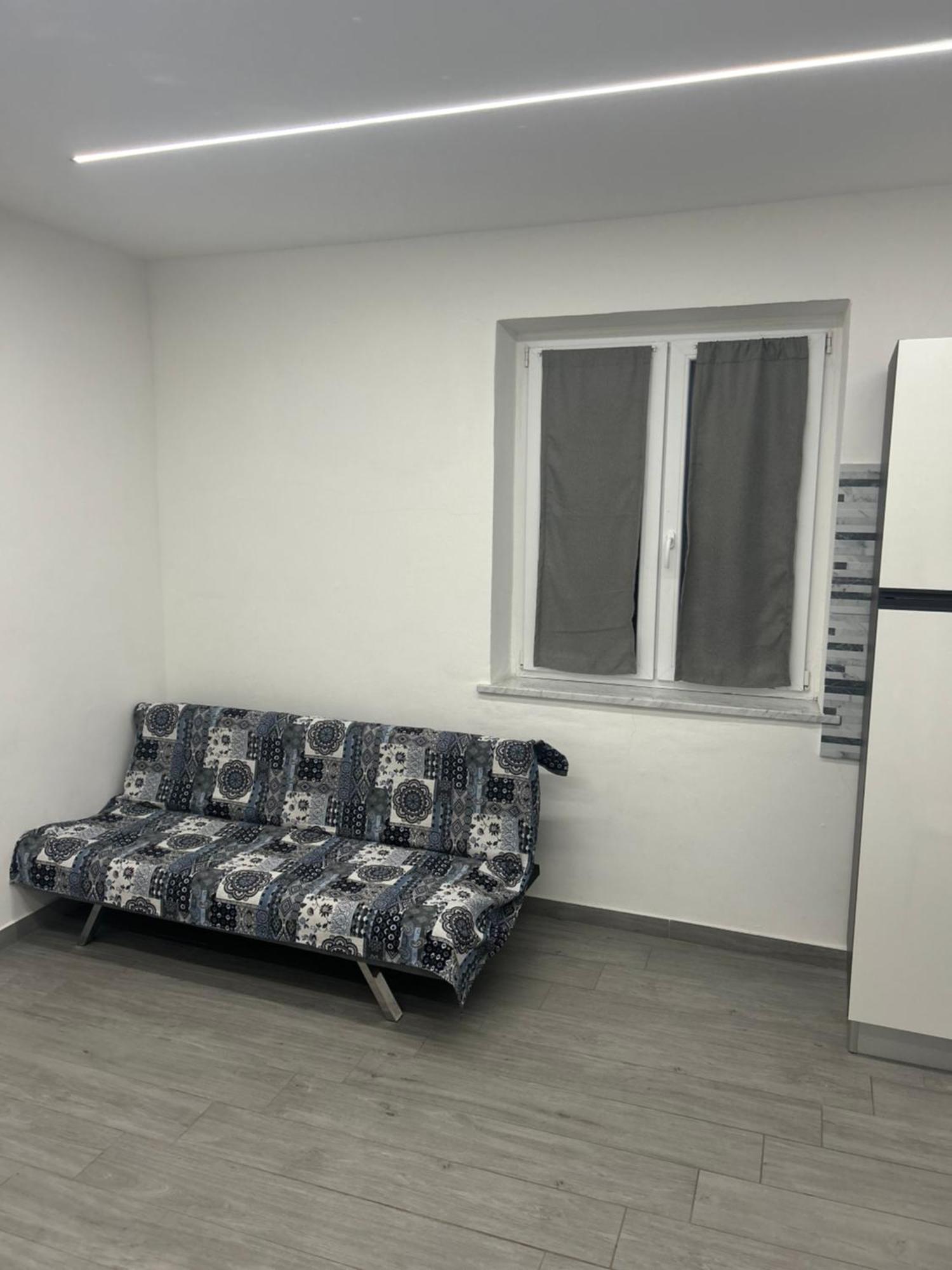Appartamento Tortona Esterno foto
